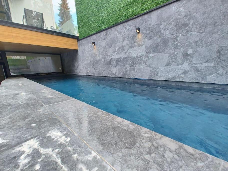 Dameski House Srebrni Vrhovi * Zlatibor